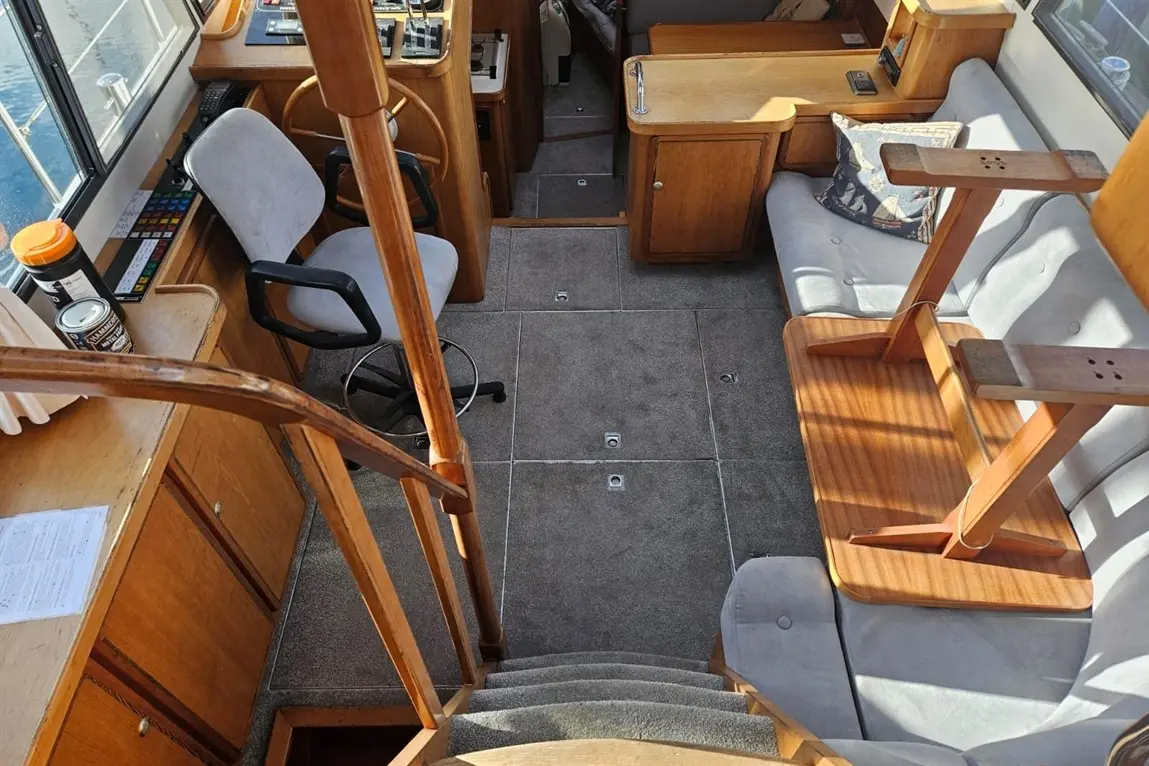 1996 Linssen 382 SCX image 19