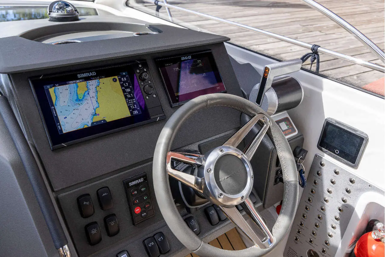 Nimbus 305 Drophead E-Power image 1