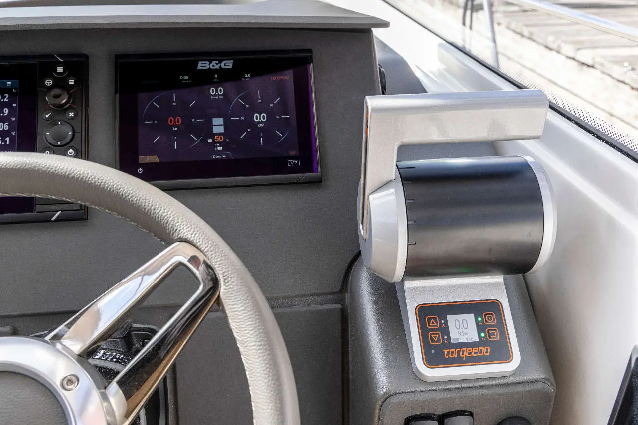 Nimbus 305 Drophead E-Power image 3