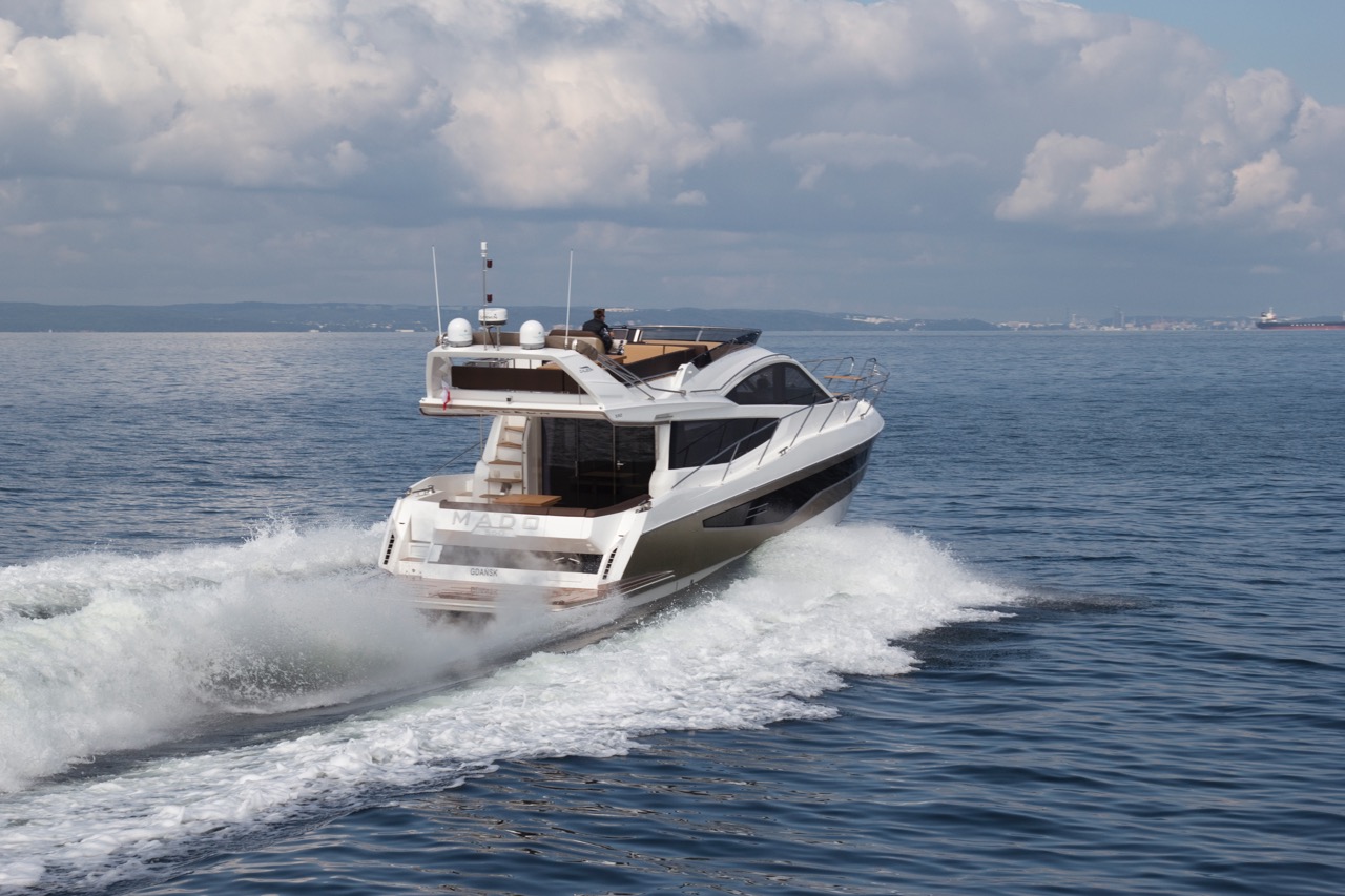 Galeon 550 FLY External image 3