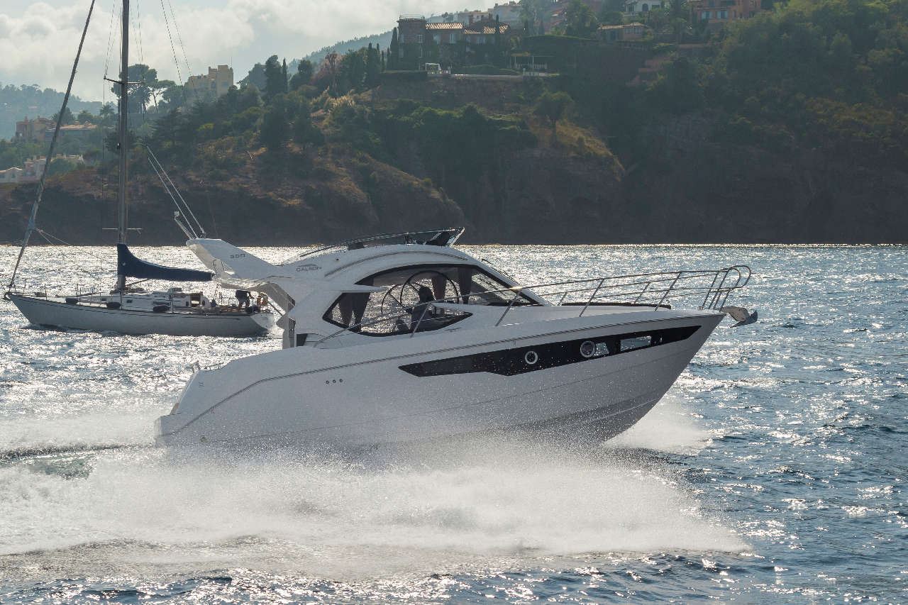 Galeon 300 FLY External image 19